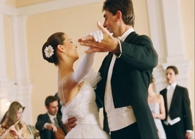 book a Viennese waltz lesson for two people